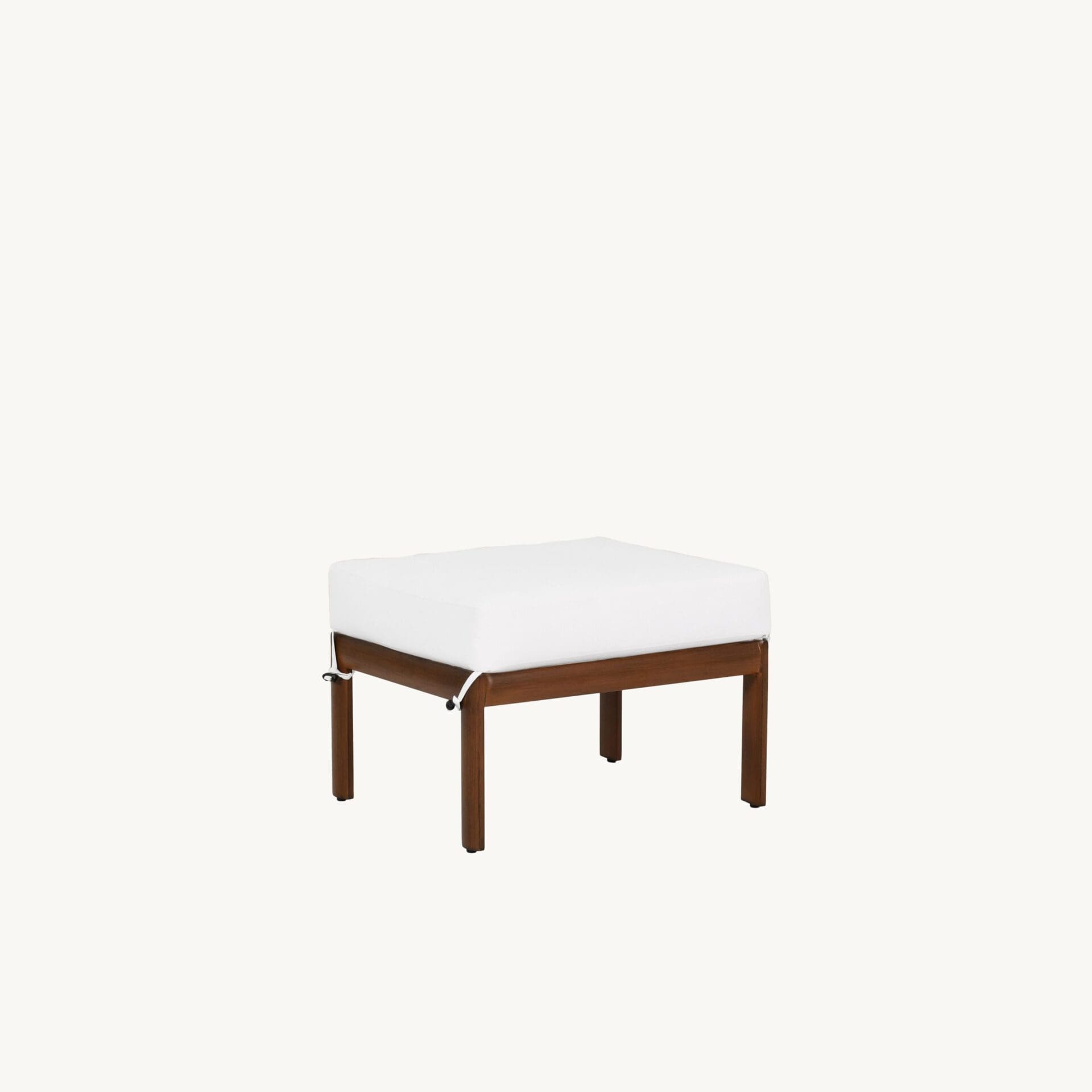 Castelle - Berkeley Cushioned Lounge Ottoman