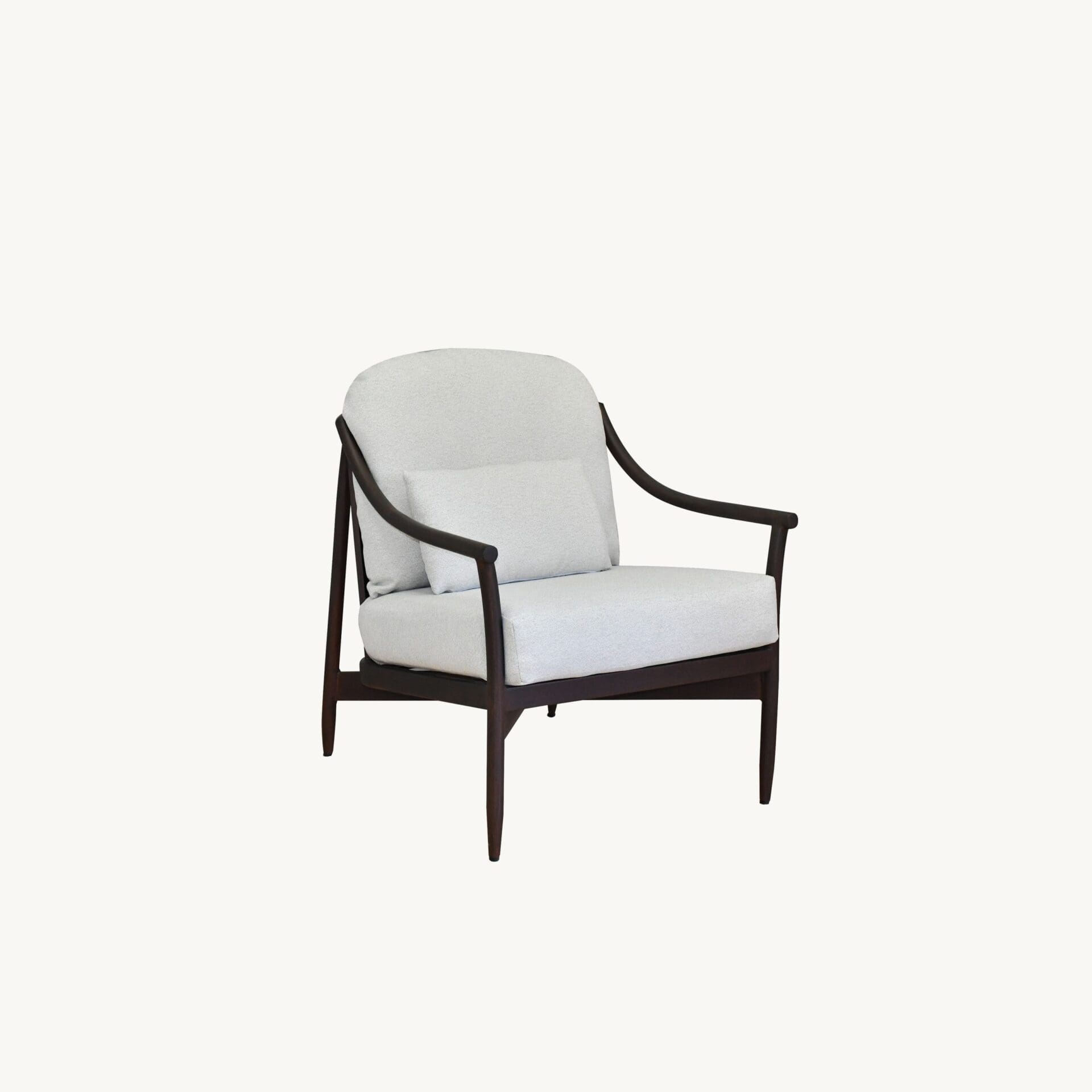 Castelle - Largo Cushioned Lounge Chair
