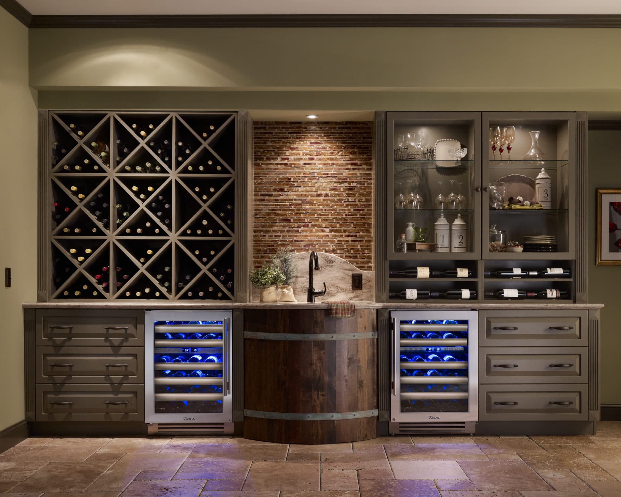 True Residential - Undercounter Wine Cabinet
